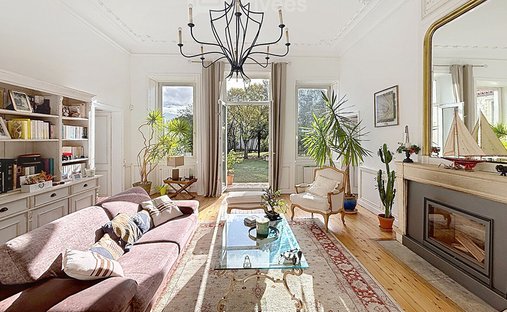 Villa a Le Genette, La Rochelle, Francia 1