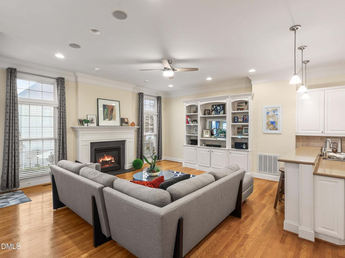 Townhouse in Raleigh, North Carolina, United States 3 - 19200936