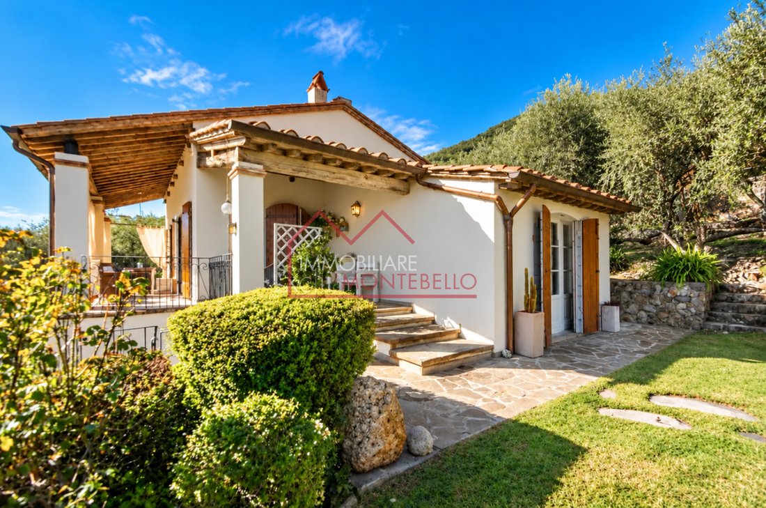 Casa di campagna a Camaiore, Toscana, Italia 2 - 19201399