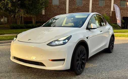 2021 Tesla Model Y Long Range Sport Utility 4D in Orlando, FL, United States 1