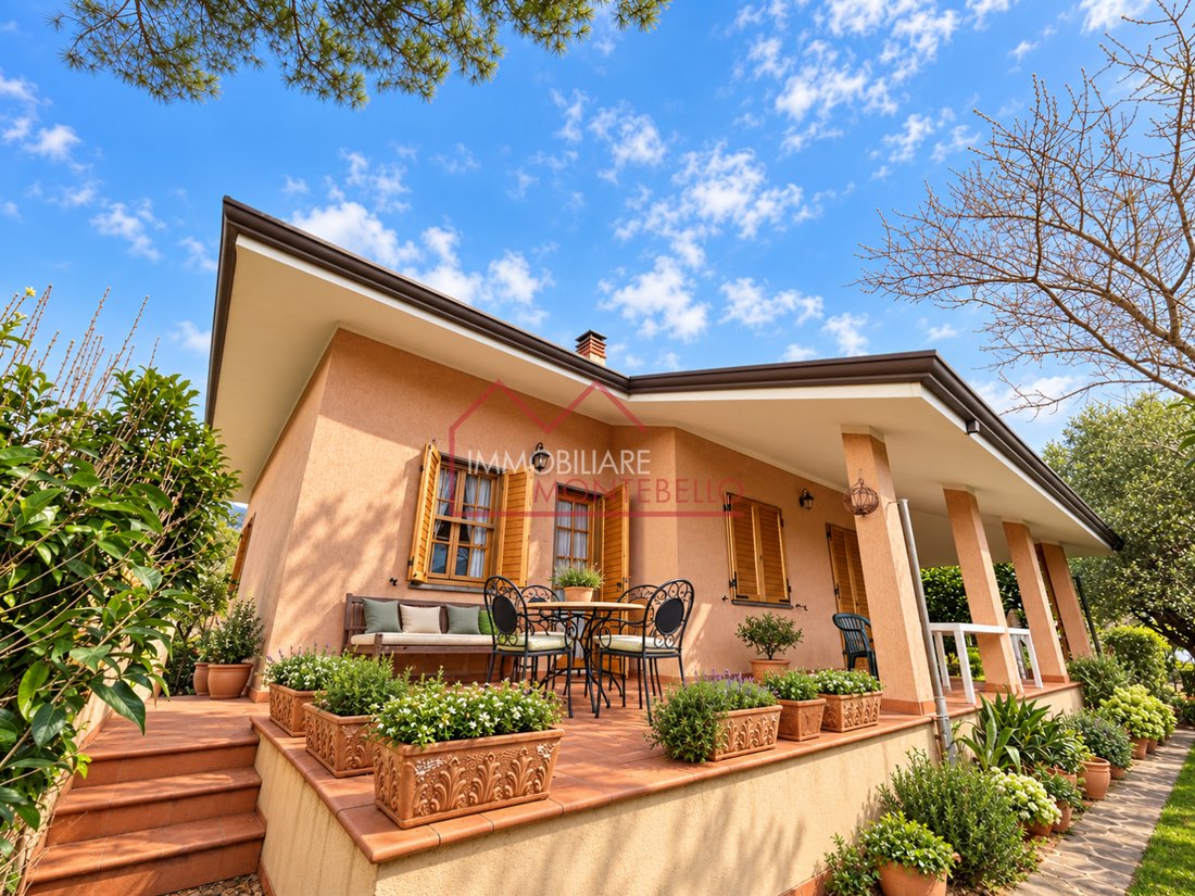 House in Camaiore, Tuscany, Italy 1 - 19201519