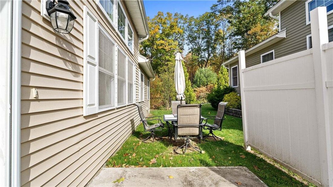 Condominio en West Warwick, Rhode Island, Estados Unidos 4 - 19200672