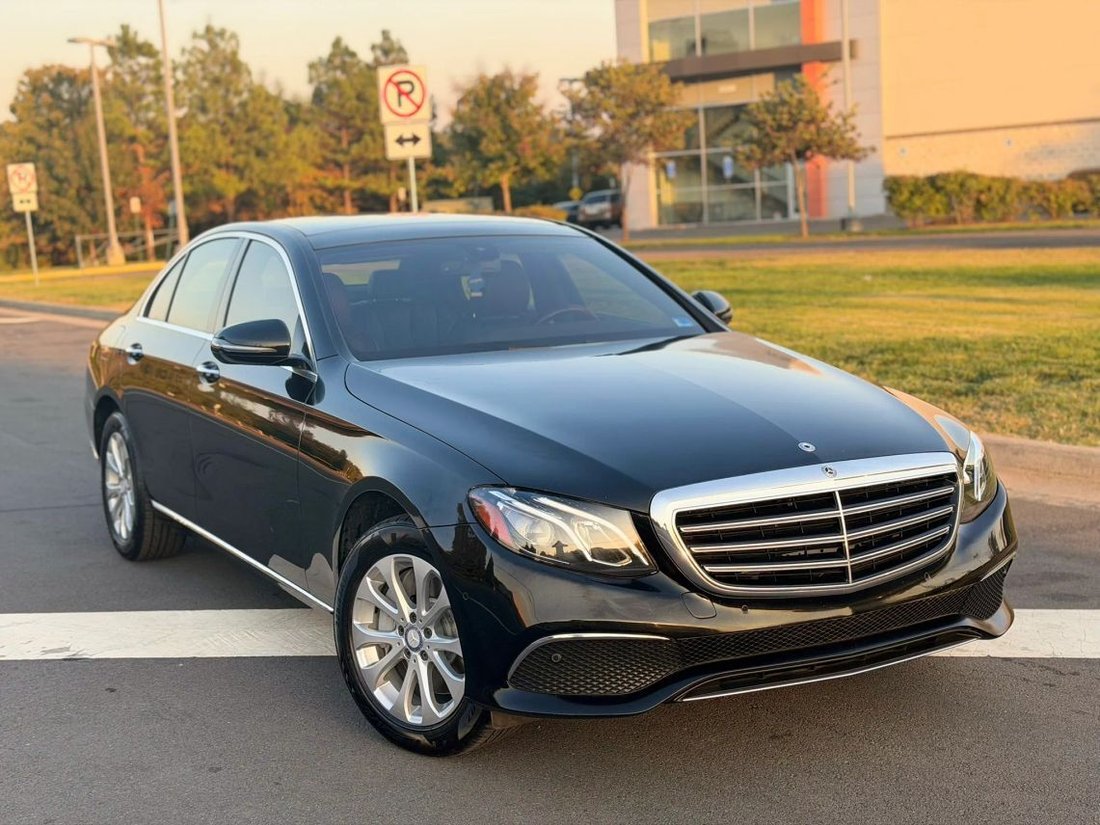 Sedan in Chantilly, VA, United States 1 - 19202839