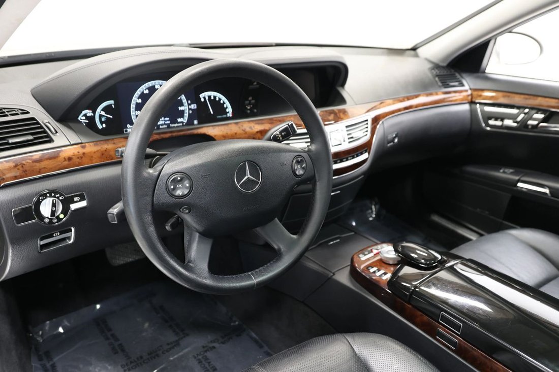 Sedan in Jacksonville, FL, United States 2 - 19202818