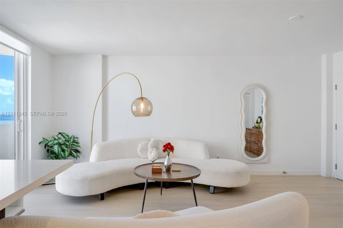 Condo in Miami Beach, Florida, United States 3 - 19202175