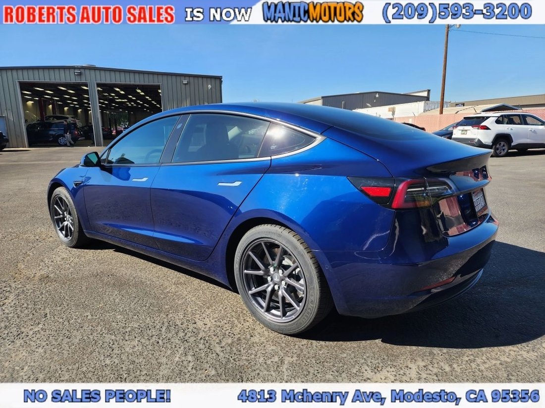 Sedan in Modesto, CA, United States 5 - 19202593
