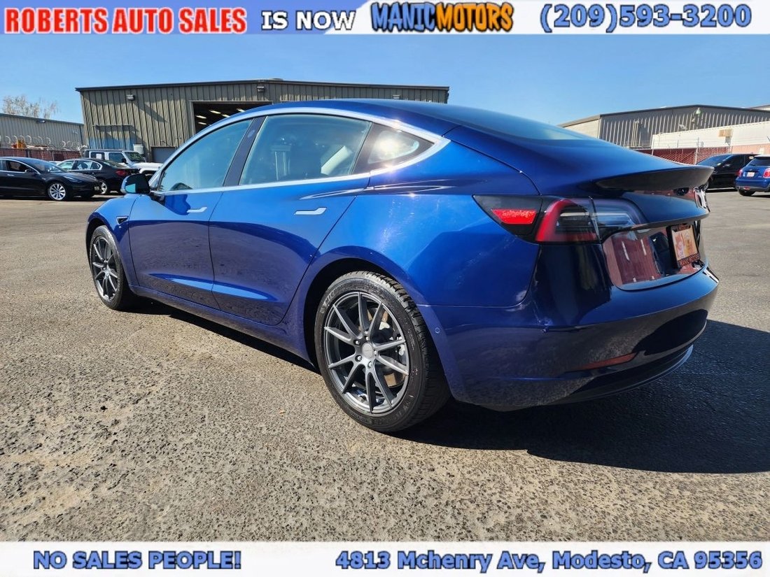Sedan in Modesto, CA, United States 5 - 19202687