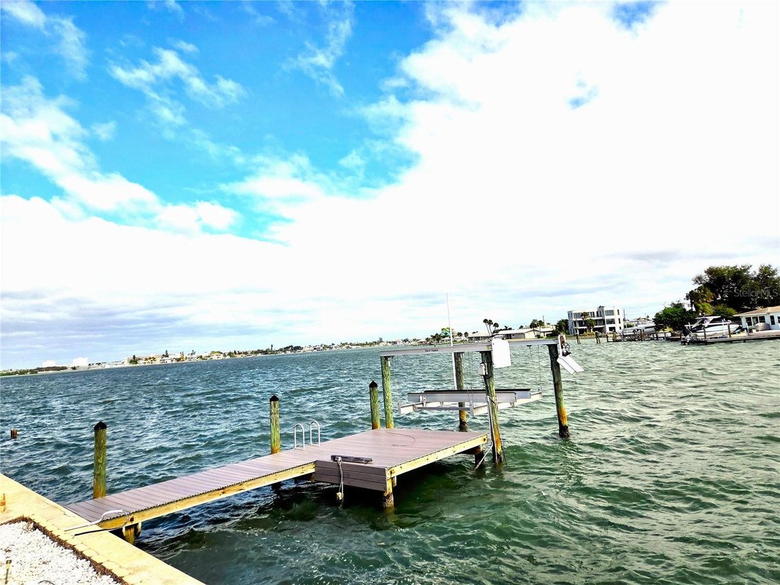 Casa a St. Pete Beach, Florida, Stati Uniti 2 - 19201416
