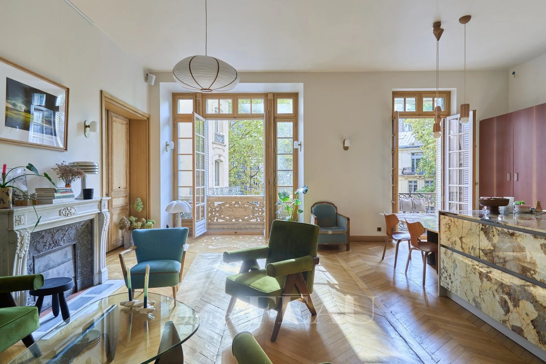 Apartment in Pereire-Malesherbes, Paris 17e Arrondissement, Paris 3 - 19202375