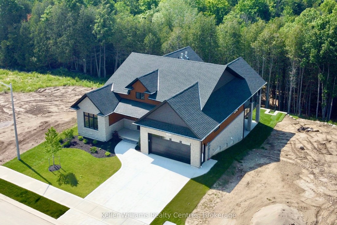 House in Hanover, Ontario, Canada 1 - 19200065