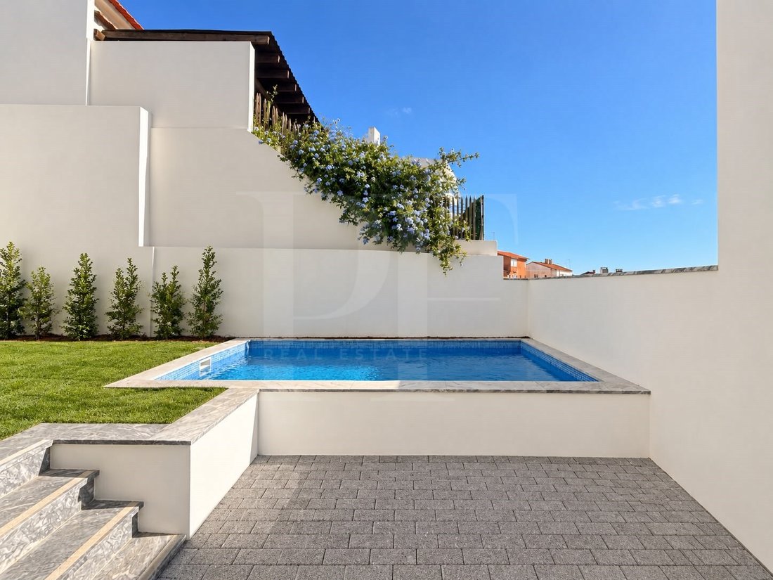 House in Alcabideche, Lisbon, Portugal 2 - 19199642