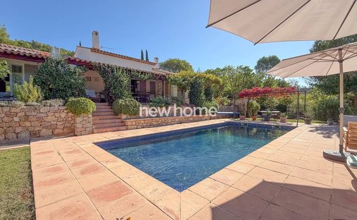 Haus in Entrecasteaux, Provence-Alpes-Côte d'Azur, Frankreich 1