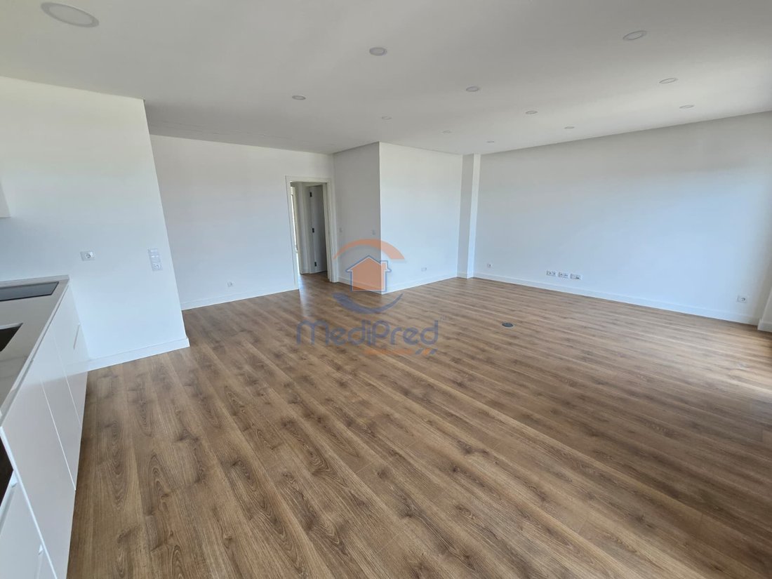 Appartement à Santo António dos Cavaleiros, Lisbonne, Portugal 3 - 19199619