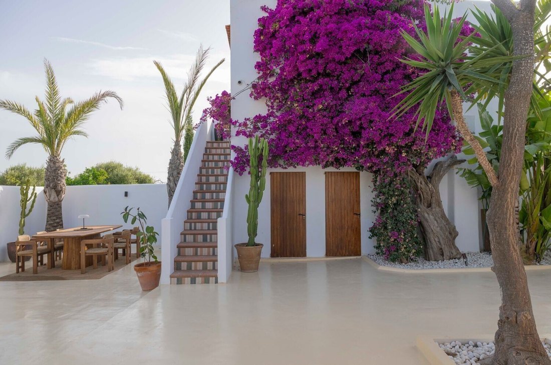 Villa in Sant Jordi de ses Salines, Sant Josep de sa Talaia, Balearic Islands 4 - 19199841