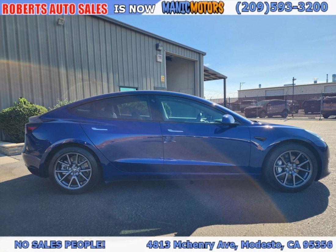 Sedan in Modesto, CA, United States 2 - 19202593