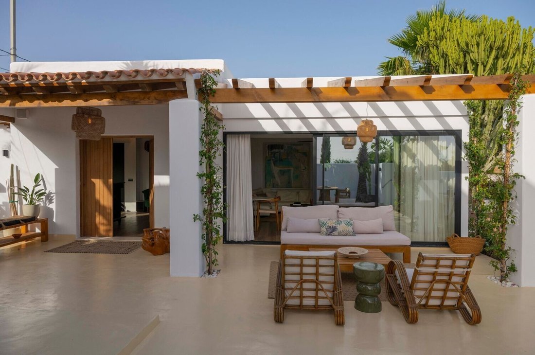 Villa in Sant Jordi de ses Salines, Sant Josep de sa Talaia, Balearic Islands 2 - 19199841