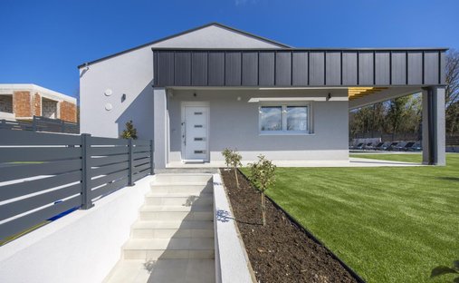Villa in Rasa, Istria County, Croatia 1
