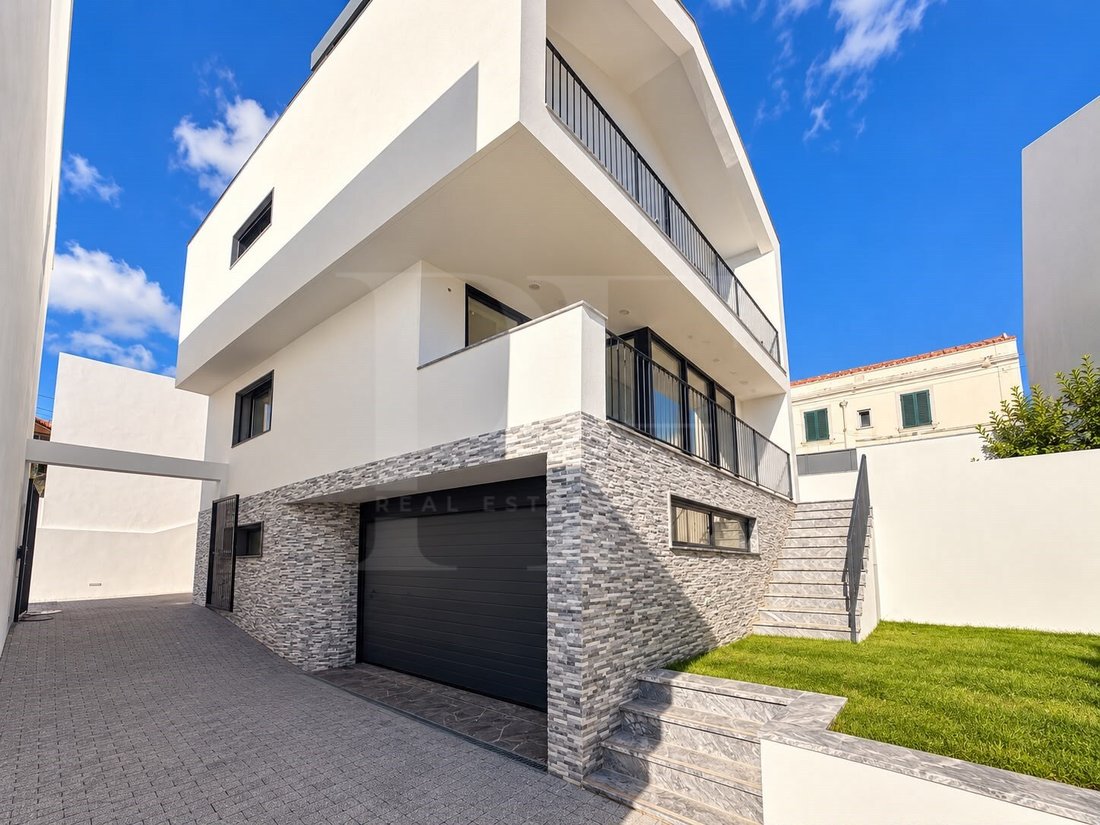 House in Alcabideche, Lisbon, Portugal 3 - 19199642