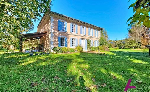 Casa de Campo en Moustey, Nueva Aquitania, Francia 1