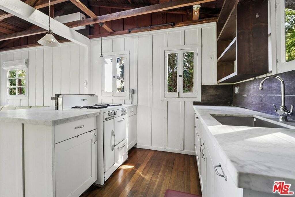 House in Los Angeles, California, United States 2 - 19203837