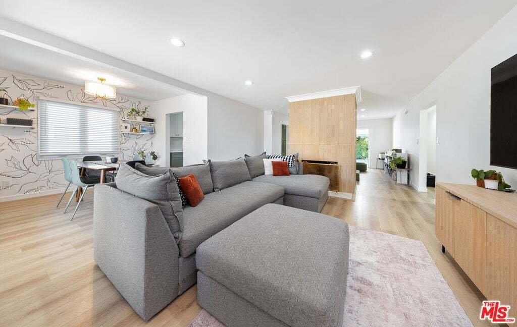 House in Los Angeles, California, United States 4 - 19203836