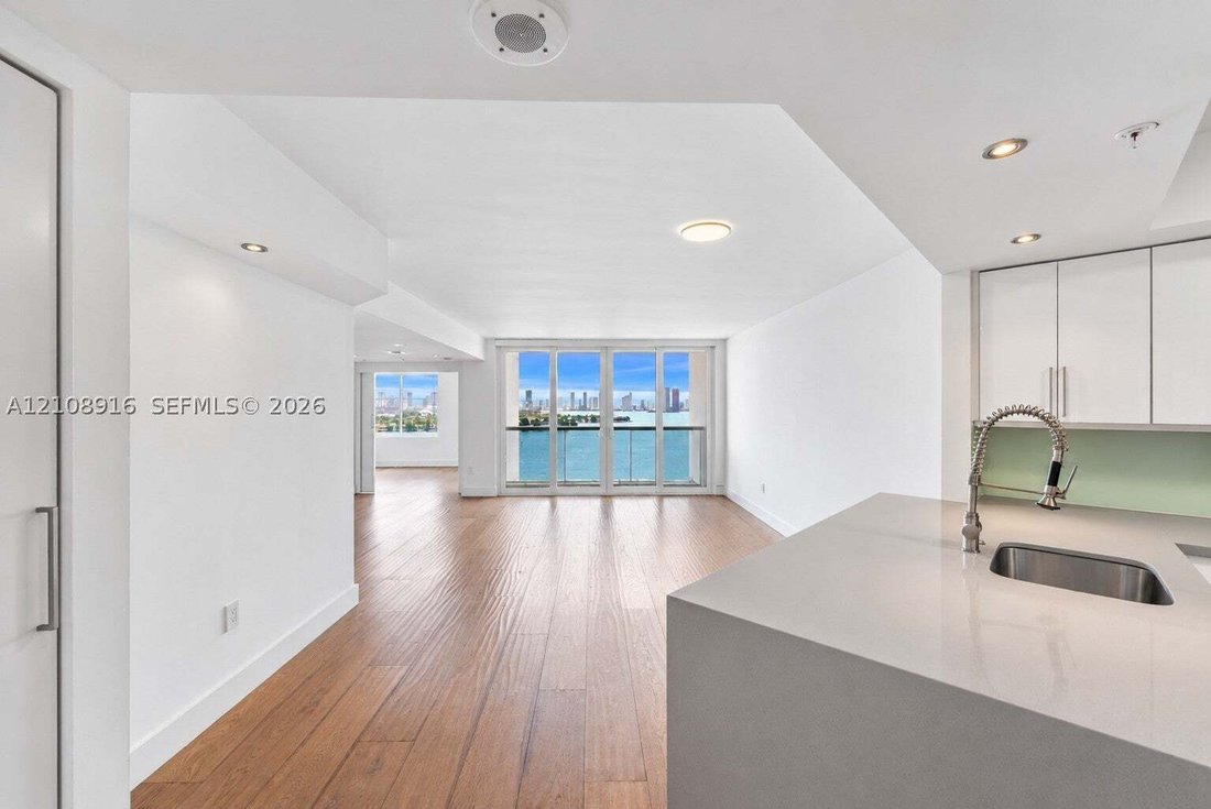 Condominio en Miami Beach, Florida, Estados Unidos 1 - 19203946