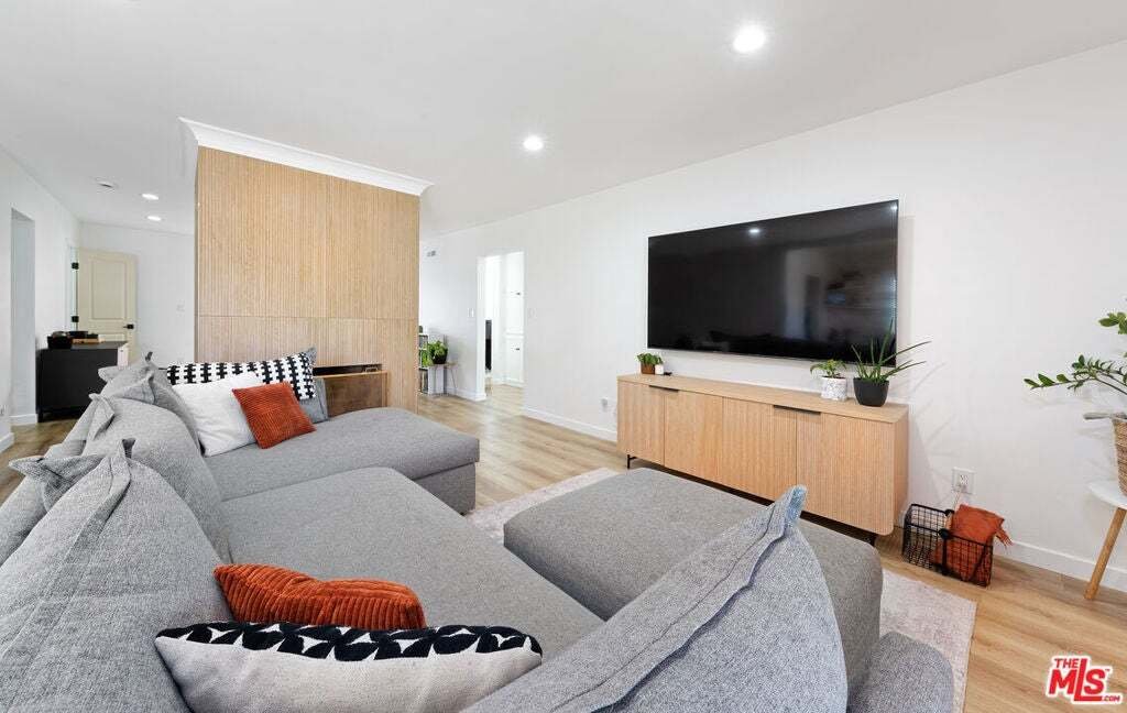 House in Los Angeles, California, United States 5 - 19203836
