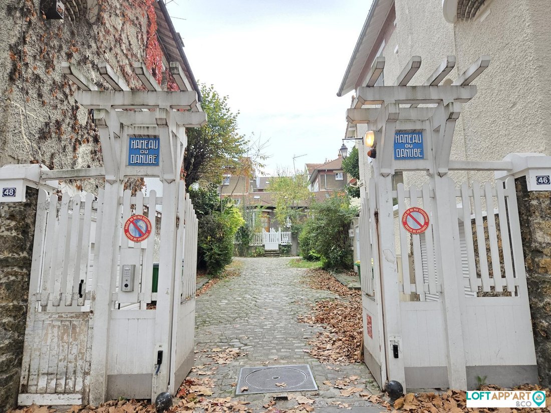 Villa in Manin-Jaurès, Paris 19e Arrondissement, Paris 1 - 19203519