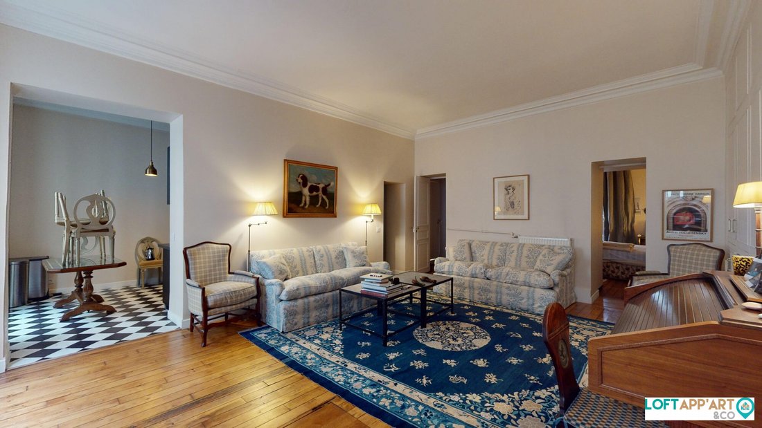 Apartment in Lorette-Martyrs, Paris 9e Arrondissement, Paris 3 - 19203538