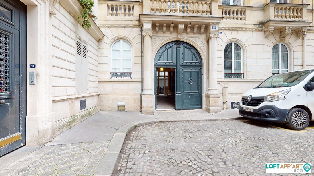 Apartment in Lorette-Martyrs, Paris 9e Arrondissement, Paris 4 - 19203538