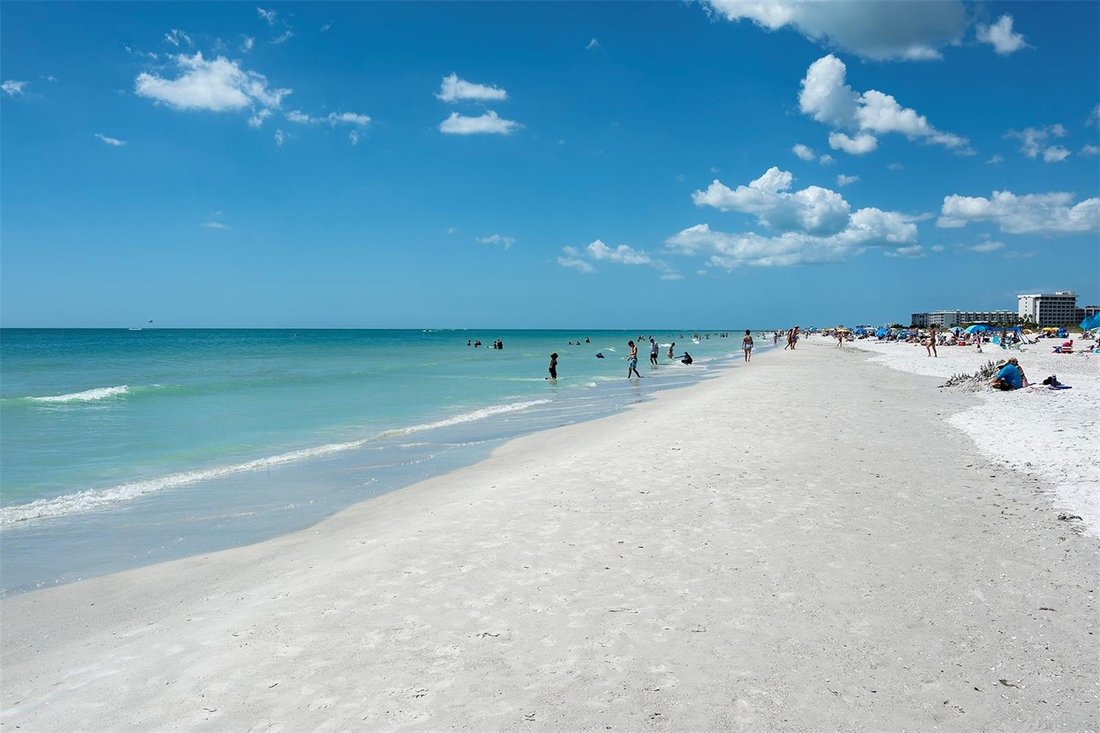 Condominio a St. Pete Beach, Florida, Stati Uniti 4 - 19203901