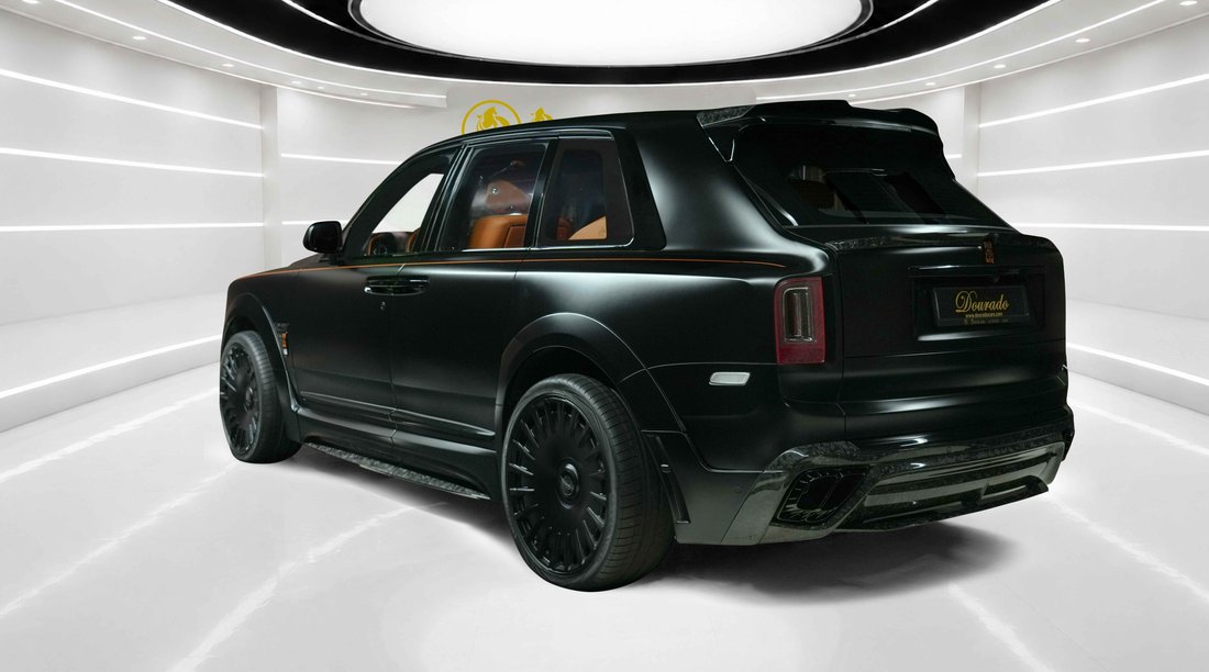 Suv in Dubai, United Arab Emirates 4 - 19204546