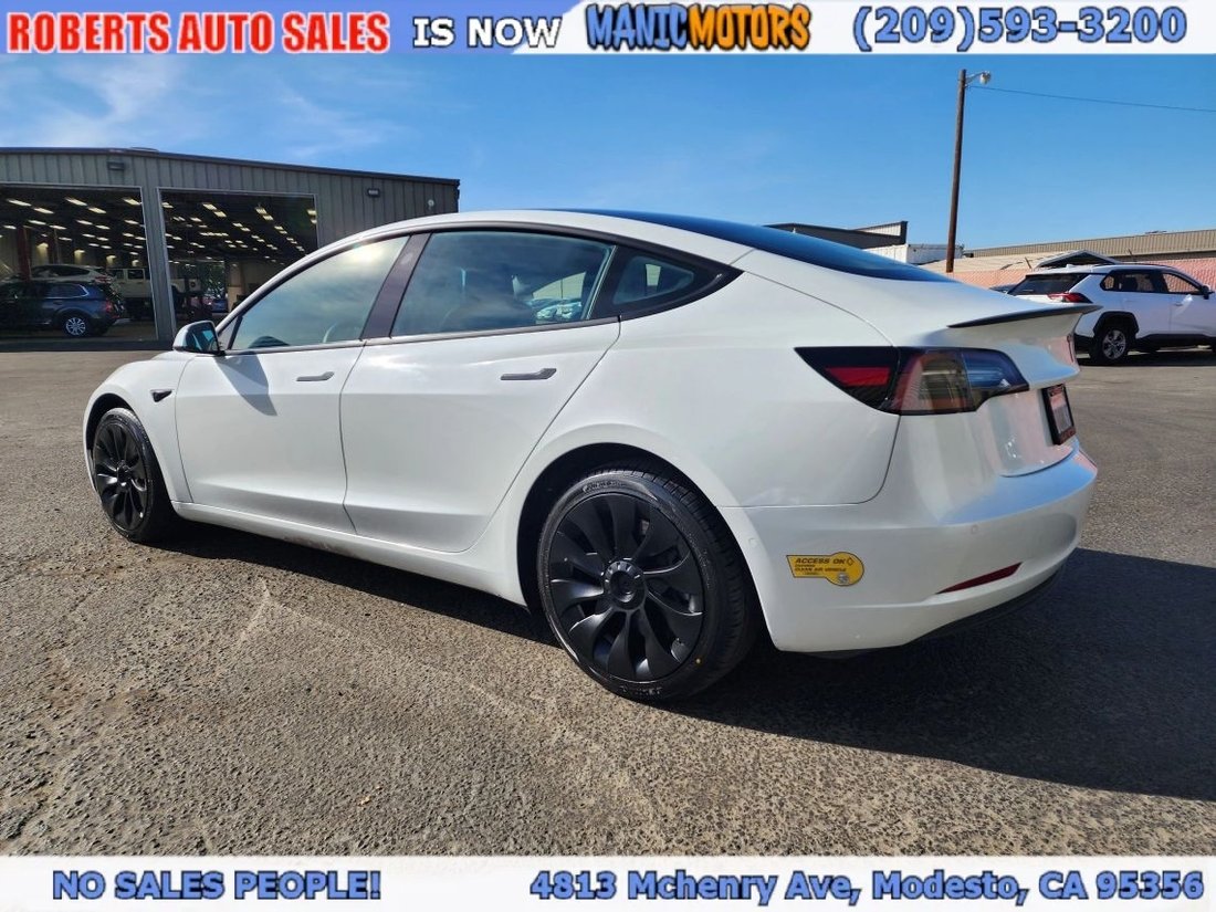Sedan in Modesto, CA, United States 5 - 19205057