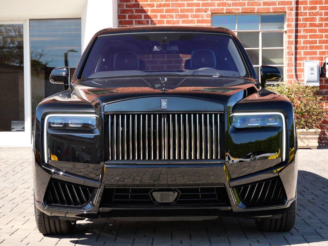 Suv in Beverly Hills, CA, United States 5 - 19204610