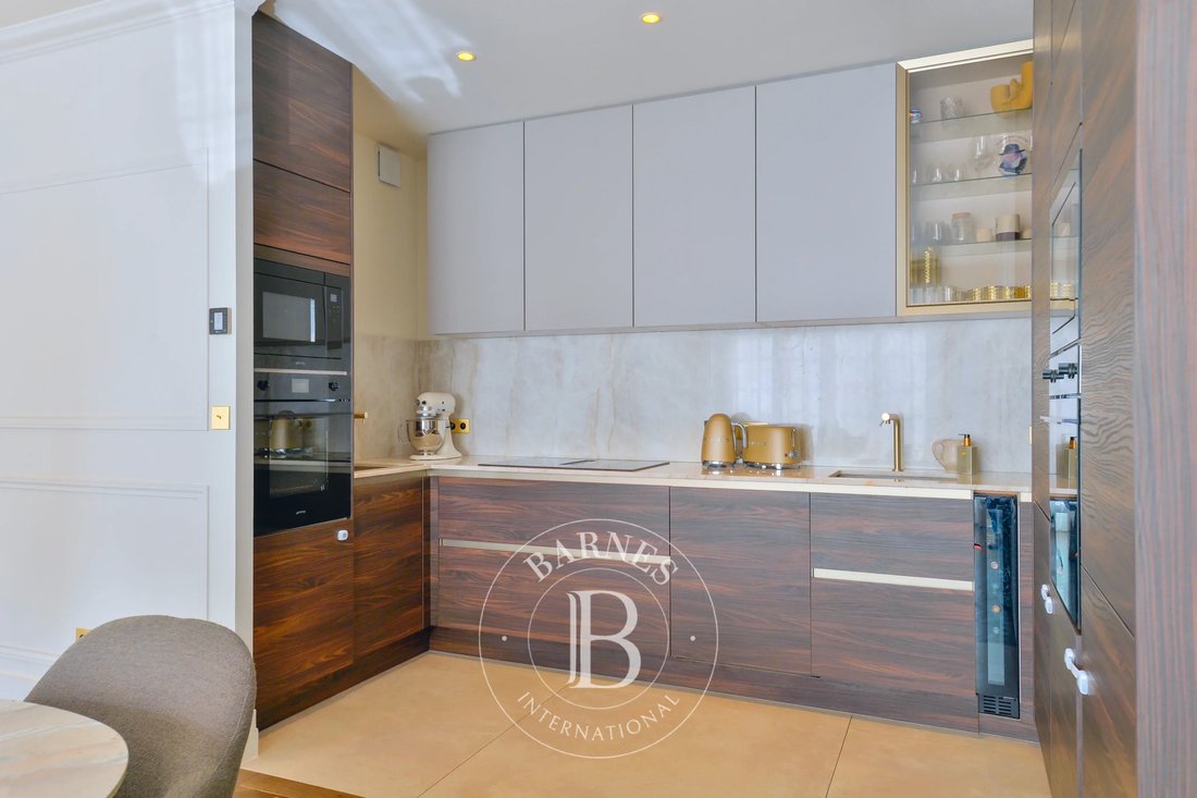 Appartamento a Les Brotteaux-Bellecombe-Masséna, Lyon 6e Arrondissement, Lione 3 - 19204628
