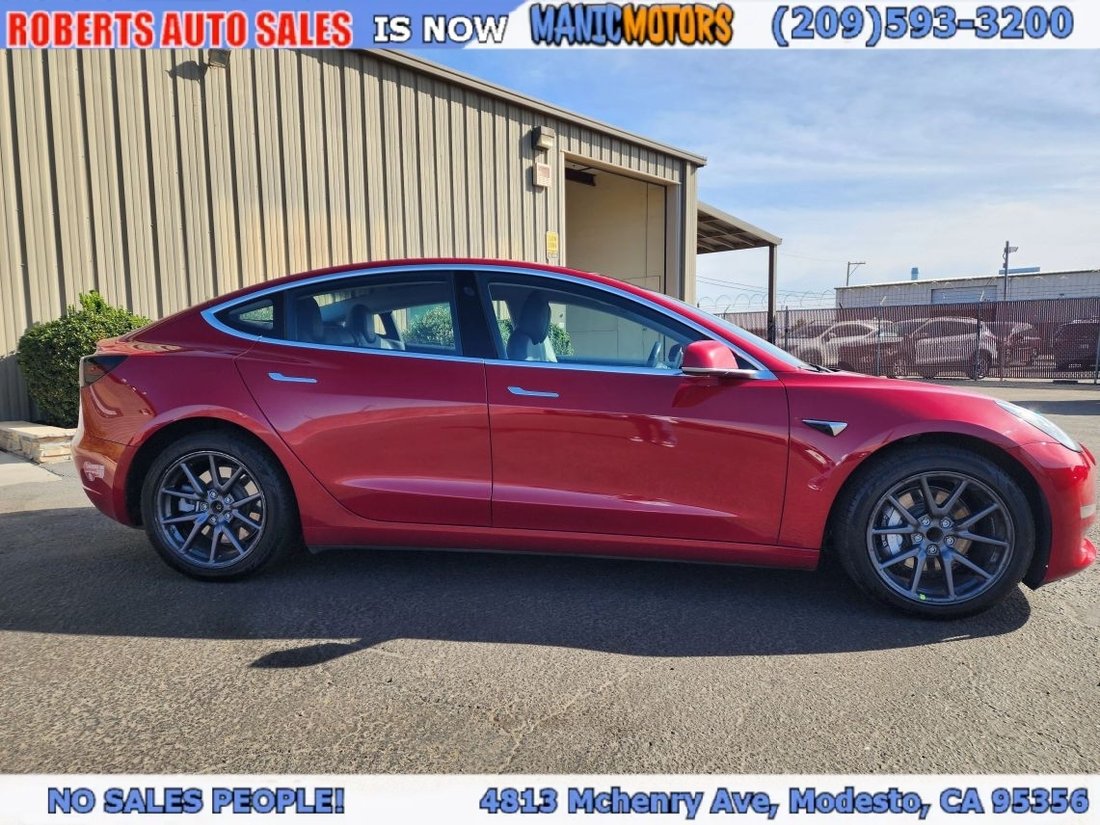 Sedan in Modesto, CA, United States 2 - 19204986