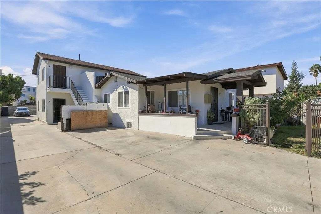 Los Angeles, California, United States 1 - 19204101