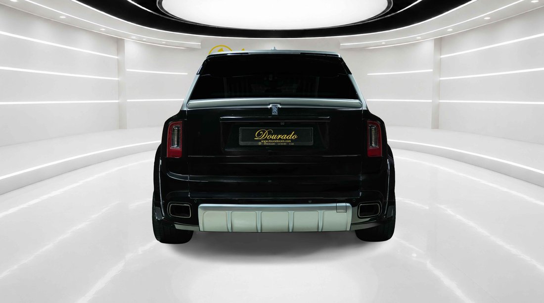 Suv in Dubai, United Arab Emirates 5 - 19204126