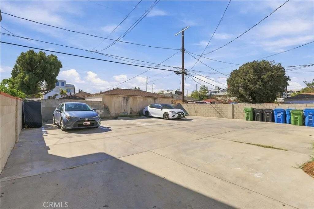Los Angeles, California, United States 2 - 19204101