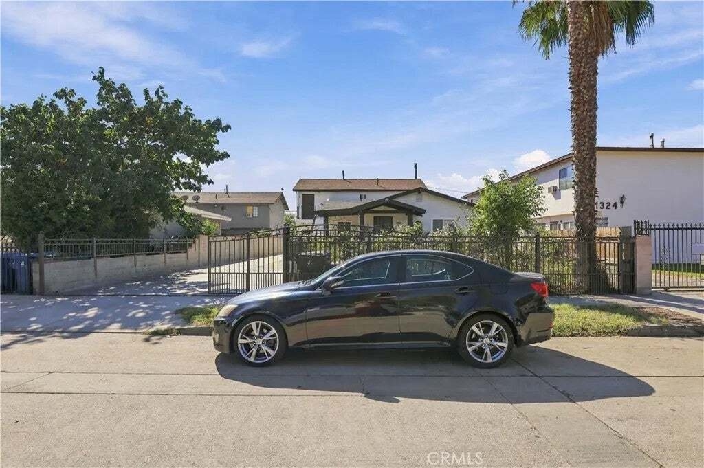Los Angeles, California, United States 4 - 19204101