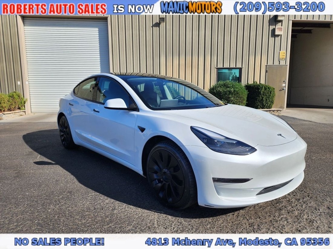 Sedan in Modesto, CA, United States 1 - 19205057