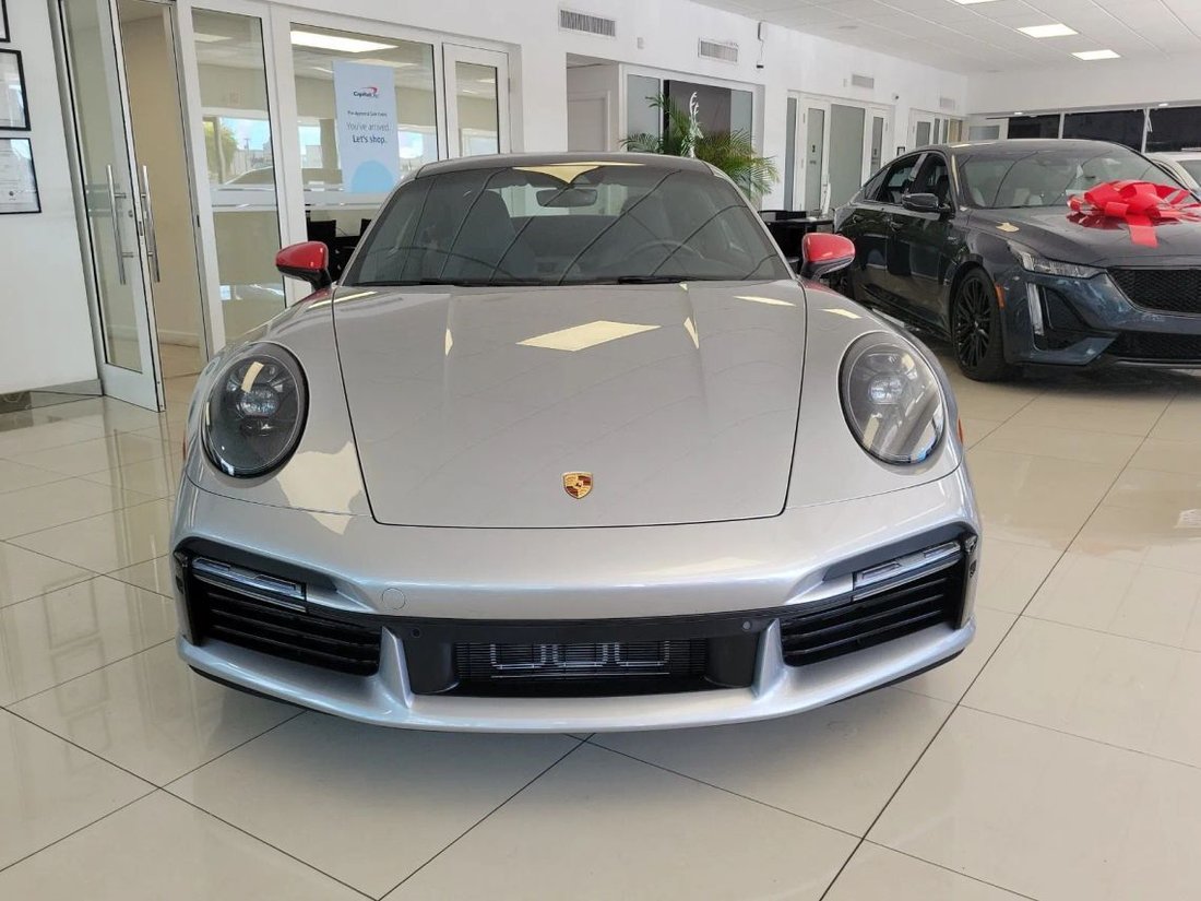 Coupe in Miami, FL, United States 2 - 19205030