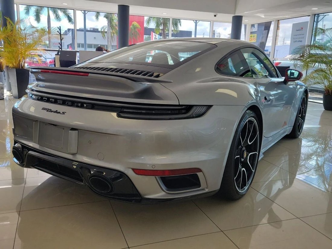Coupe in Miami, FL, United States 4 - 19205030