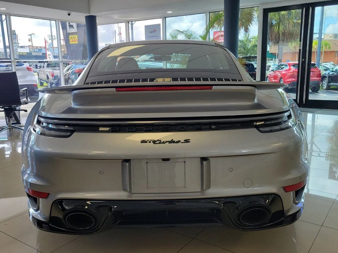 Coupe in Miami, FL, United States 5 - 19205030