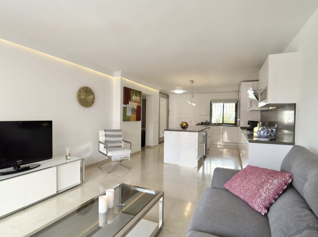 Apartamento en Nueva Andalucía, Marbella, España 4 - 19204758