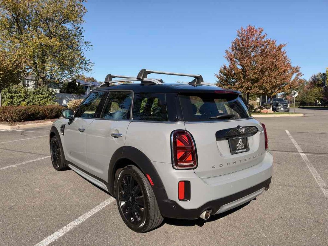 Suv in Hasbrouck Heights, NJ, United States 5 - 19204404