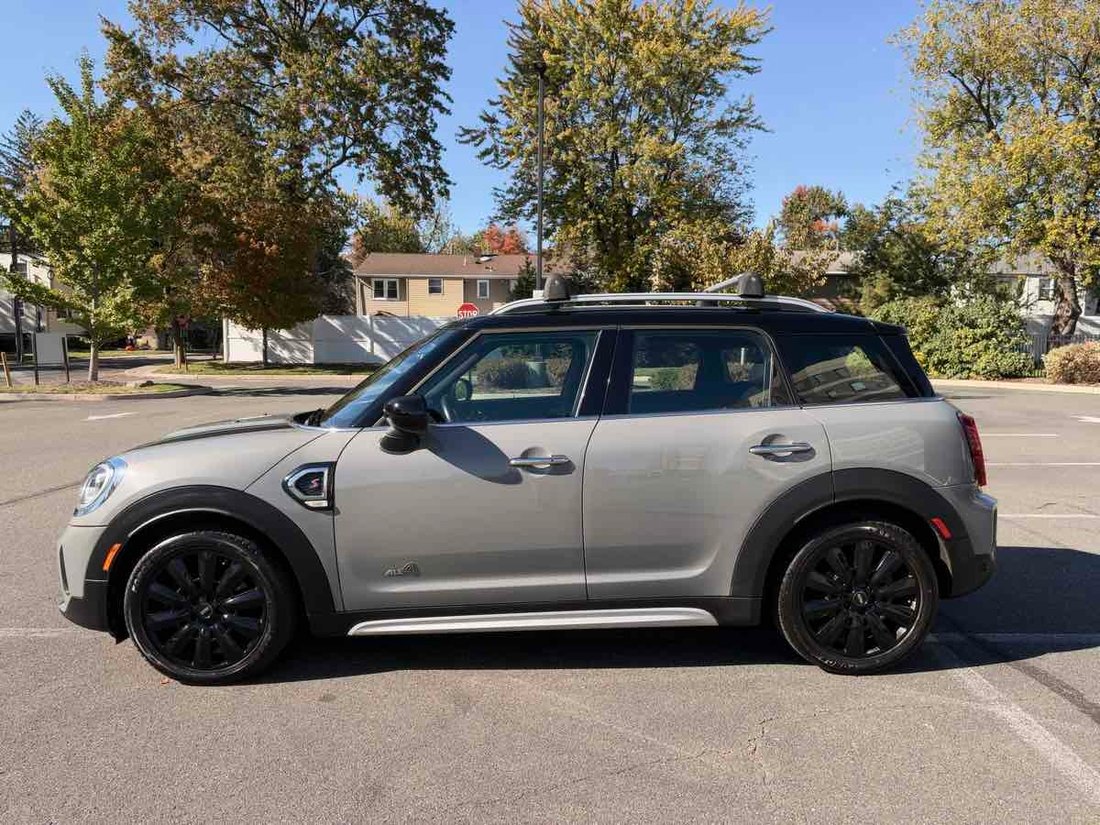 Suv in Hasbrouck Heights, NJ, United States 4 - 19204404