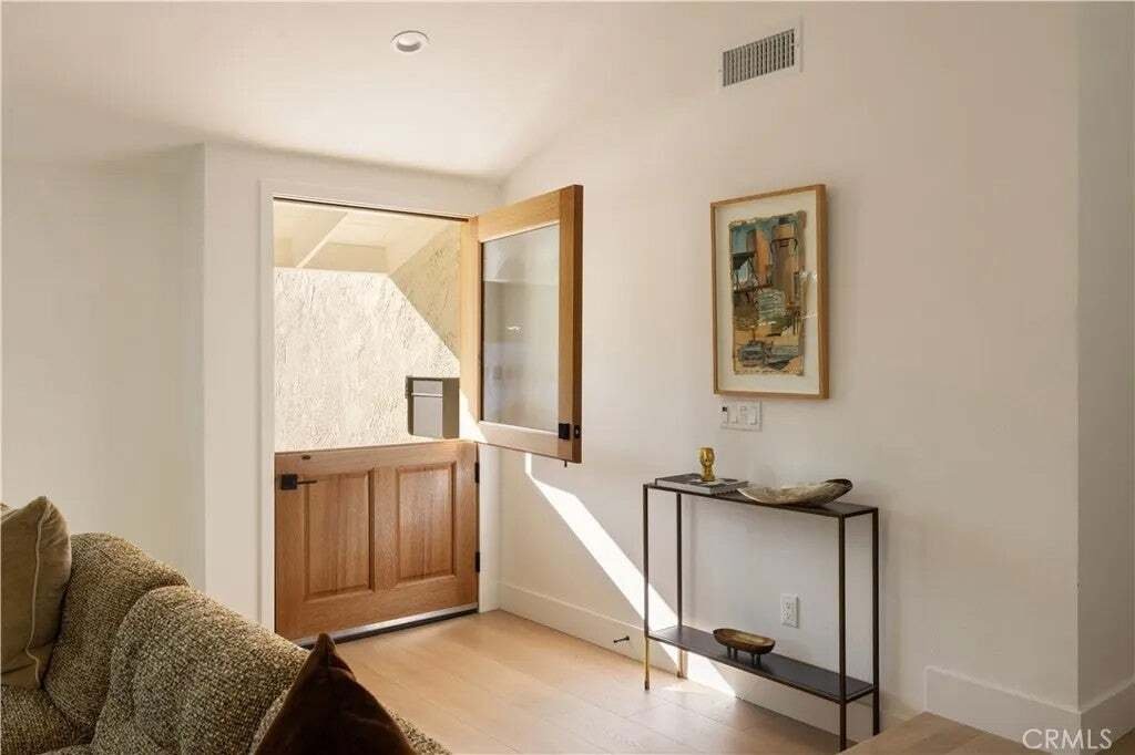 Maison à Costa Mesa, Californie, États-Unis 4 - 19204116