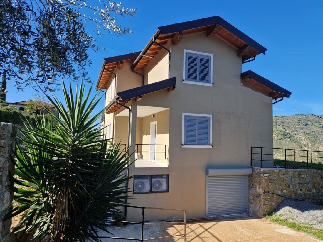 Villa in Perinaldo, Liguria, Italy 1 - 19204024