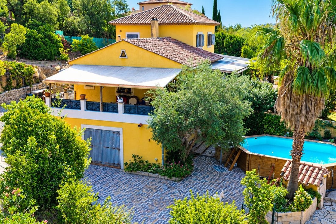 Villa à Ville-Les Saquedes-Le Bouillonnet, Sainte-Maxime, France 2 - 19204316